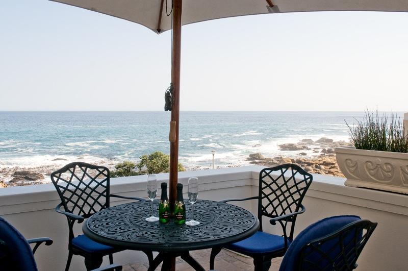 Bantry Beach Luxury Suites Cidade Do Cabo Exterior foto