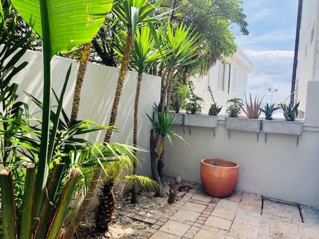Bantry Beach Luxury Suites Cidade Do Cabo Exterior foto