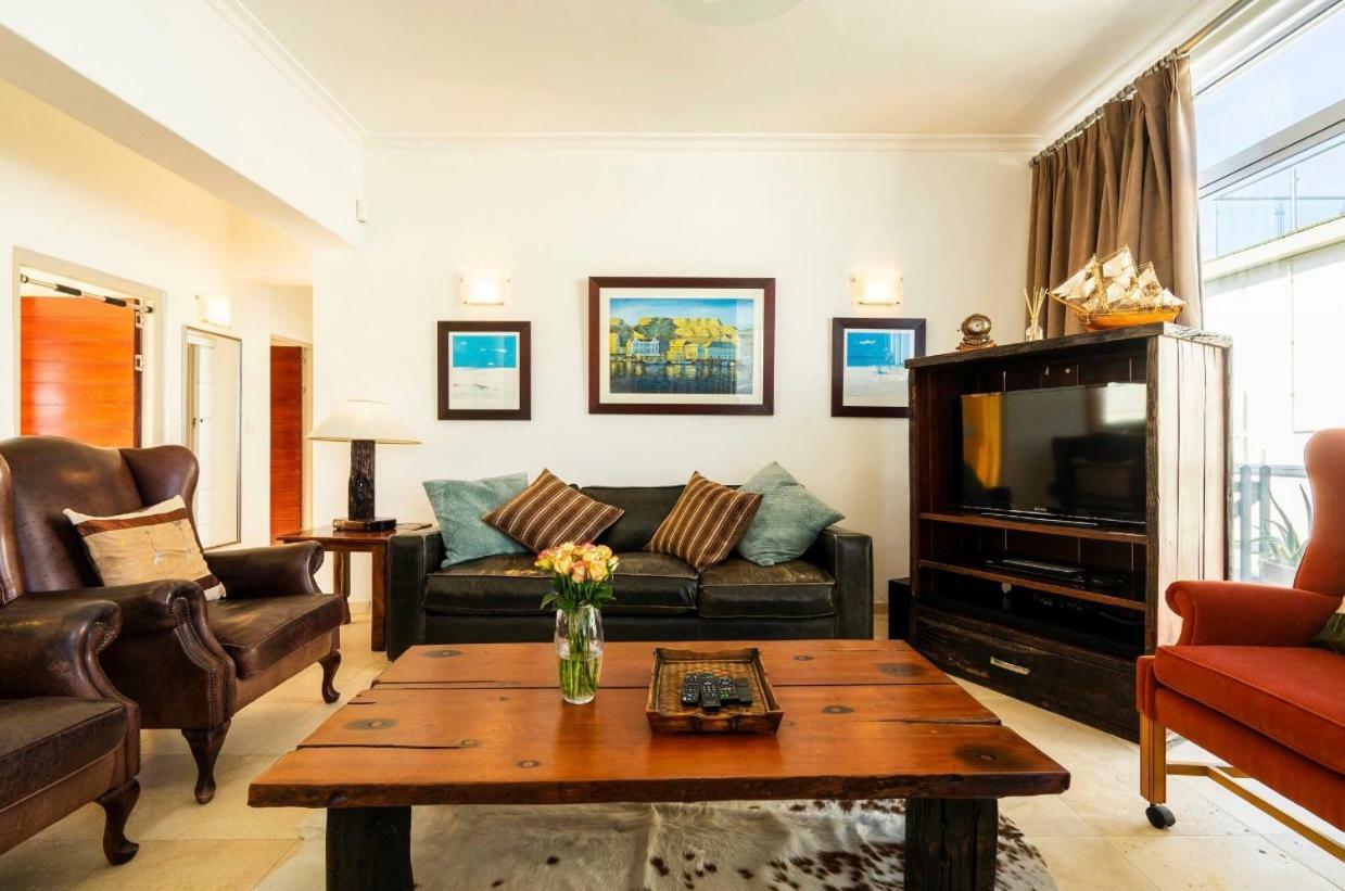 Bantry Beach Luxury Suites Cidade Do Cabo Exterior foto